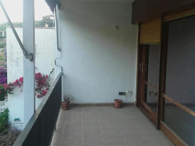 Piso en venta en les Roques Blanques, Maresme