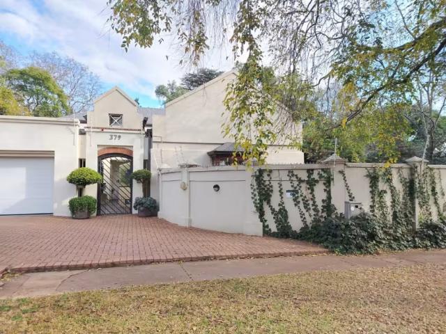 House for rent in Waterkloof, Gauteng