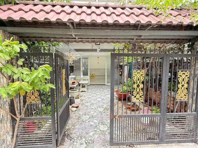 Nhà cho thuê