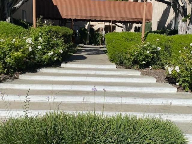 Apartment for rent in Upland, California