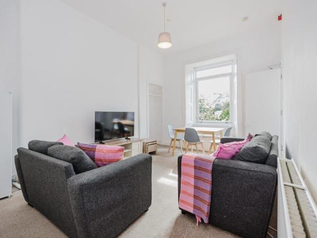 Apartment for rent in Lorne, Leith