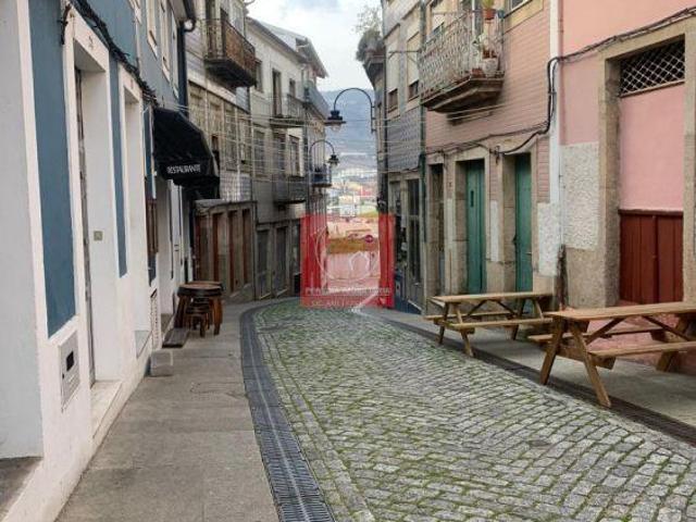 Loja venda em Peso Da Régua, Vila Real