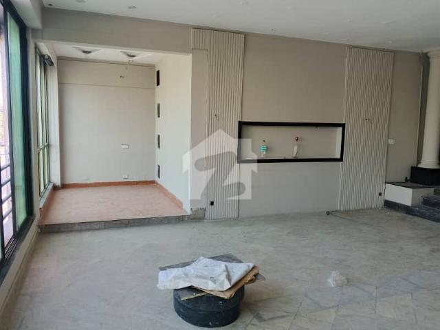 Office for rent in لاہور, لاہور ڈویژن