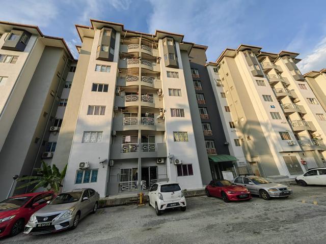 Apartment for sale in Port Klang, Selangor