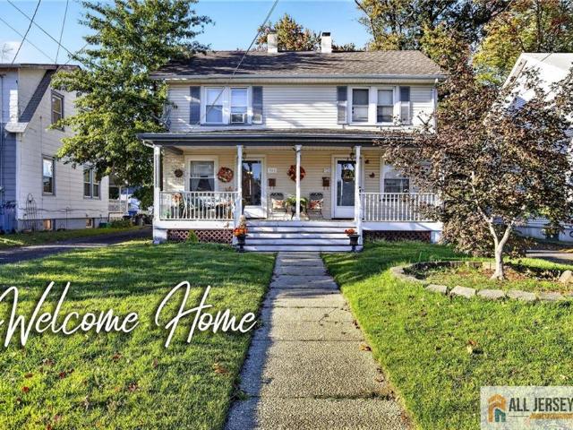 House for sale in Middlesex, Middlesex County