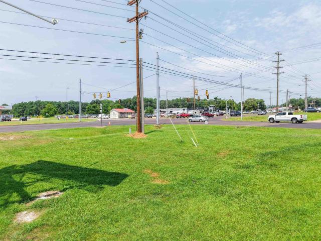 Land for sale in Selmer, West Tennessee