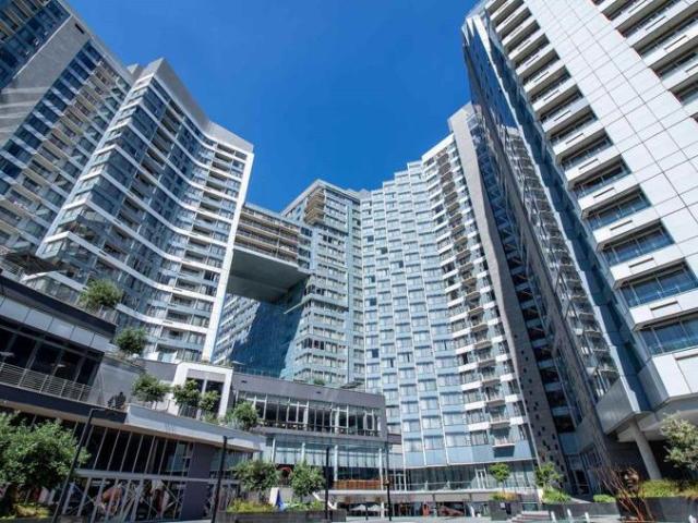 Apartment for rent in Benmore Gardens, Sandton
