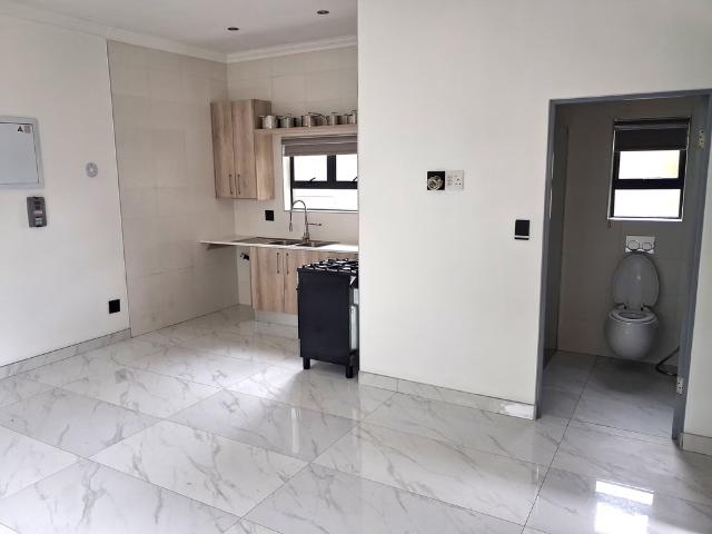 Apartment for rent in Fourways, Randburg