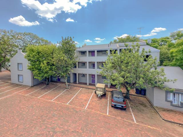Apartment for rent in Waterkloof, Gauteng