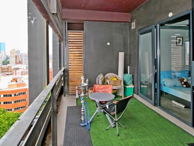 Apartment for rent in Jeppestown, Johannesburg