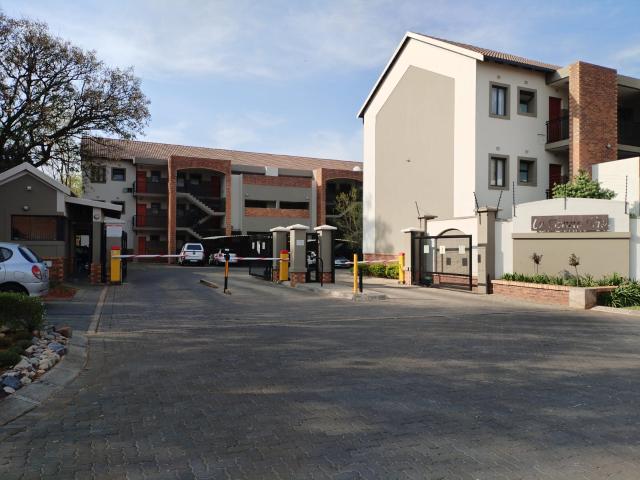 Apartment for rent in Waterkloof, Gauteng