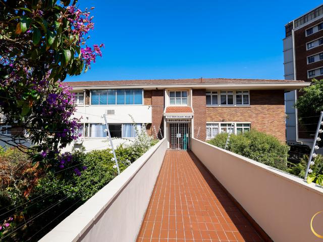 Apartment for rent in Seaview, Kwazulu-natal
