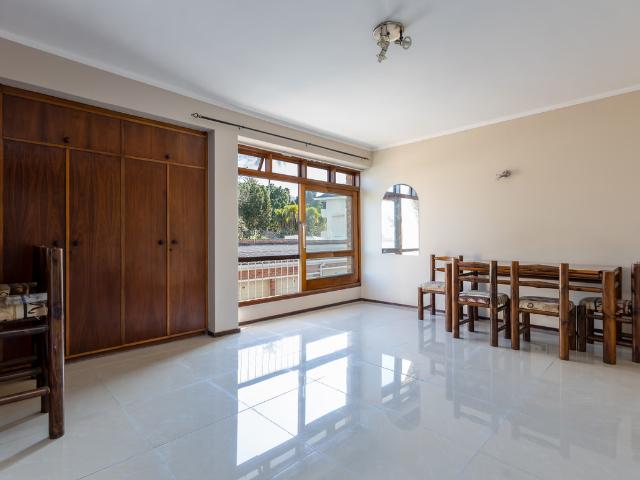 Apartment for rent in Rondebosch, Cape Town