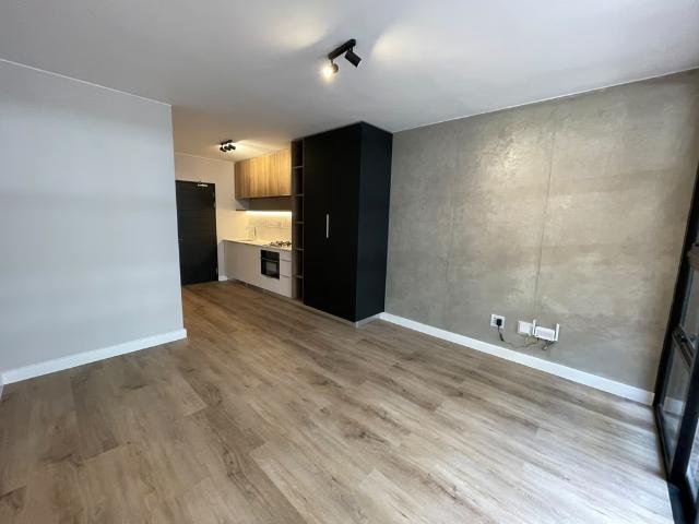 Apartment for rent in Emmarentia, Johannesburg