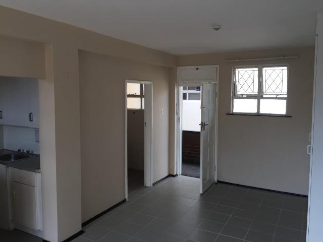 Apartment for rent in Seaview, Kwazulu-natal