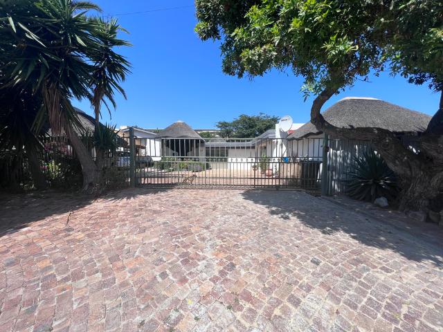 Property for rent in Waterkloof, Gauteng