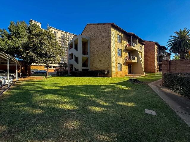 Apartment for rent in Waterkloof, Gauteng