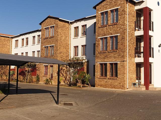 House for rent in Waterkloof, Gauteng