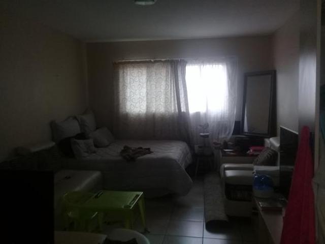 Flat for rent in Waterkloof, Gauteng