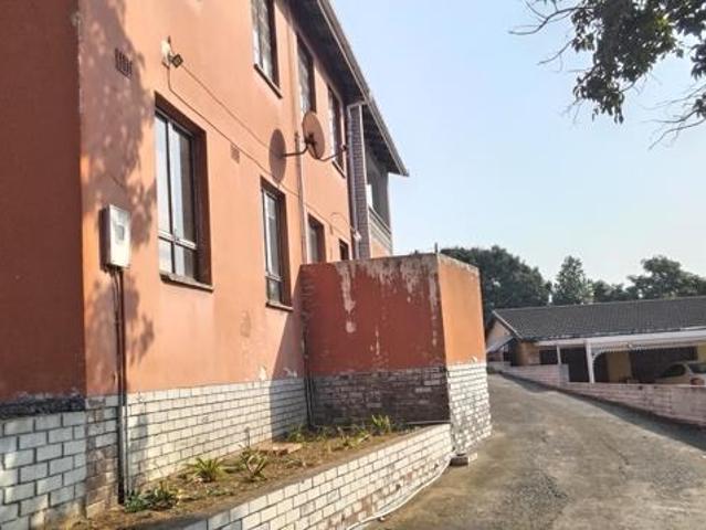 Flat for rent in Seaview, Kwazulu-natal