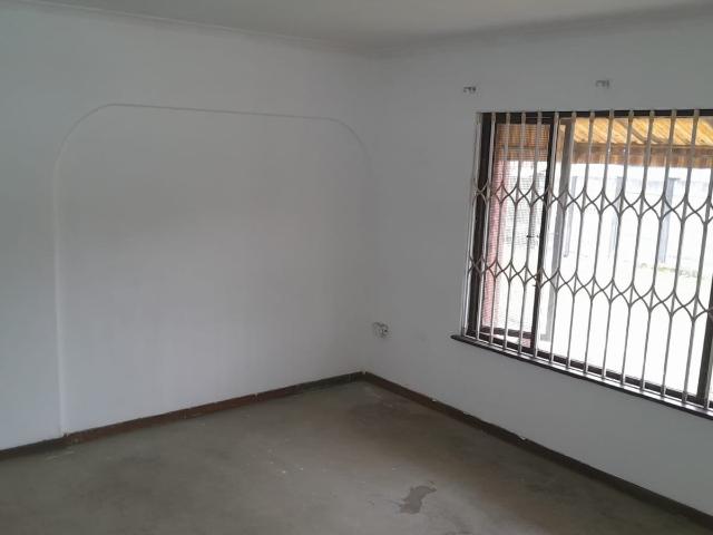 Apartment for rent in Seaview, Kwazulu-natal