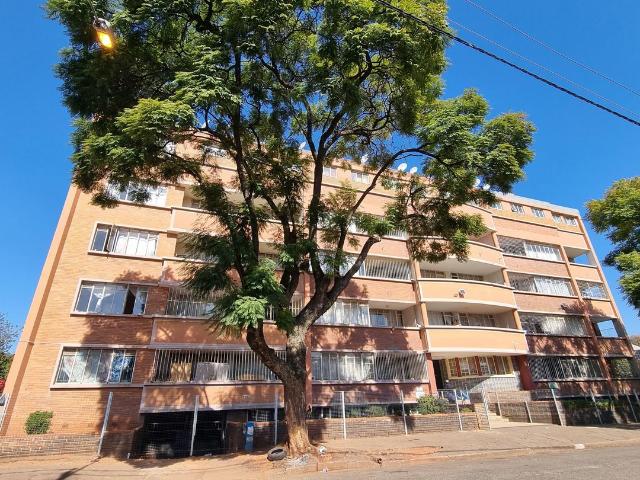 Apartment for rent in Vosloorus, Gauteng