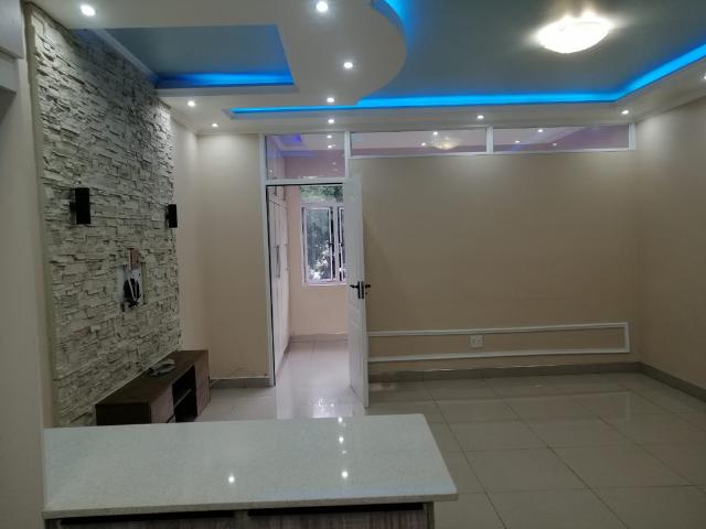 Apartment for rent in Seaview, Kwazulu-natal