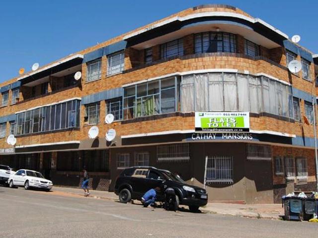 Apartment for rent in Jeppestown, Johannesburg
