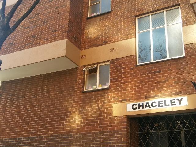 Apartment for rent in Doornfontein, Johannesburg