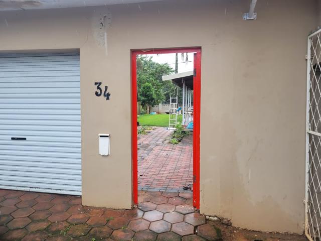 Apartment for rent in Seaview, Kwazulu-natal