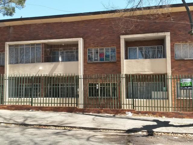 Apartment for rent in Turf Club, Johannesburg