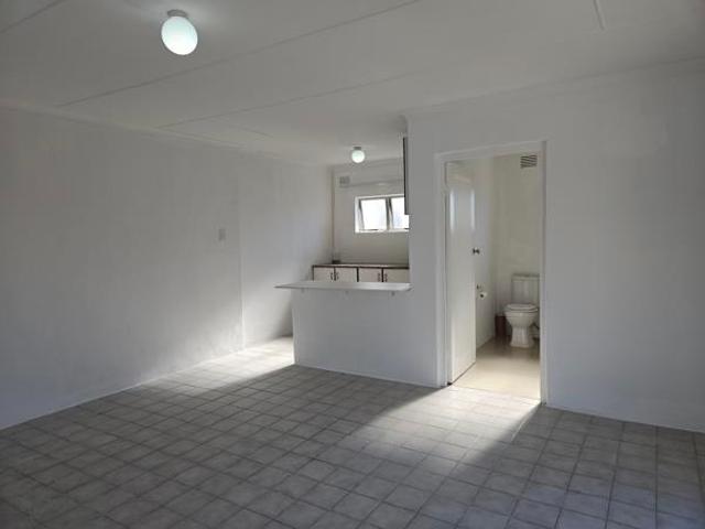Property for rent in Seaview, Kwazulu-natal