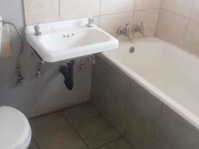 House for rent in Waterkloof, Gauteng