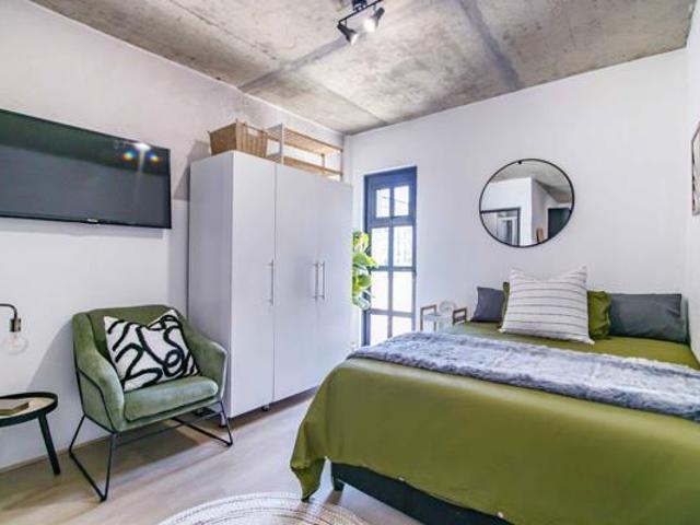 House for rent in Illovo, Rosebank