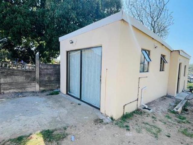 House for rent in Montclair, Durban