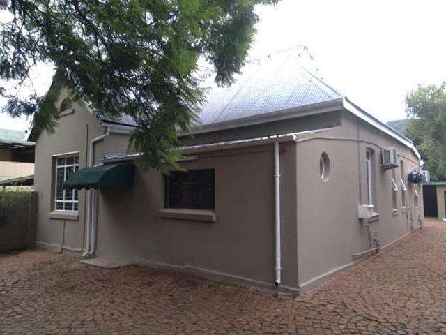 House for rent in Waterkloof, Gauteng