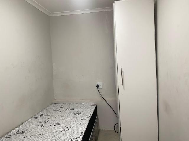 Room for rent in Seaview, Kwazulu-natal