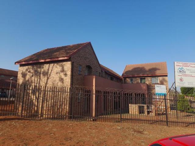 House for rent in Waterkloof, Gauteng