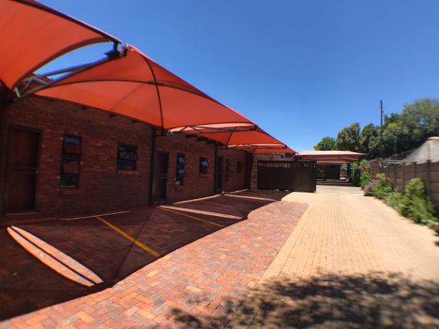 Apartment for rent in Waterkloof, Gauteng