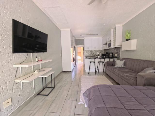 Property for rent in Lone Hill, Randburg
