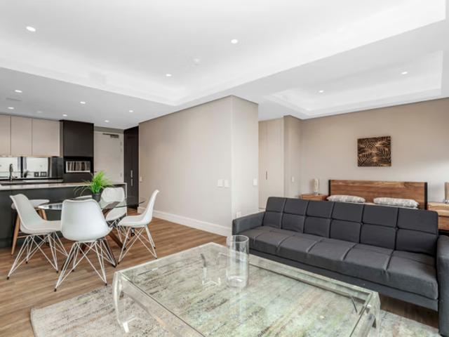 Apartment for rent in Birnam Park, Rosebank