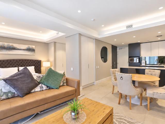 Apartment for rent in Birnam Park, Rosebank