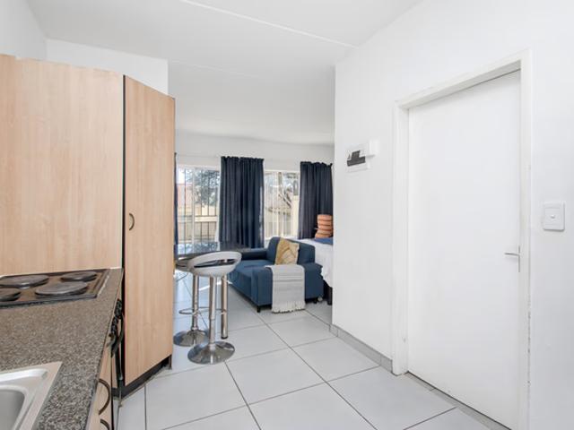 Apartment for rent in Nooitgedacht, Gauteng