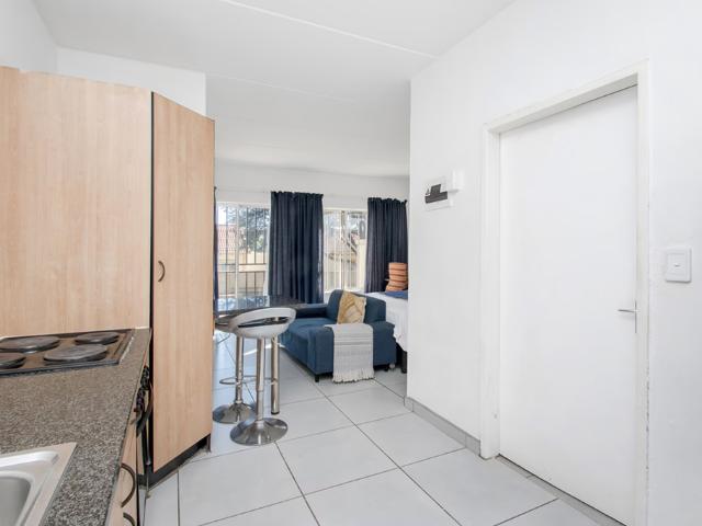 Apartment for rent in Nooitgedacht, Gauteng