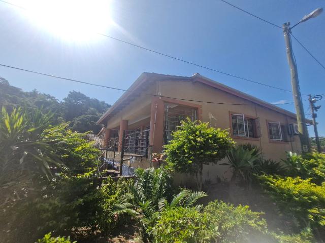 Property for rent in Seaview, Kwazulu-natal