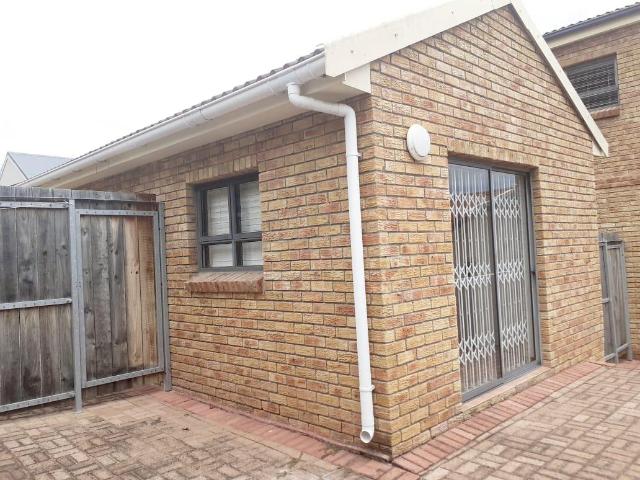 Apartment for rent in Vosloorus, Gauteng