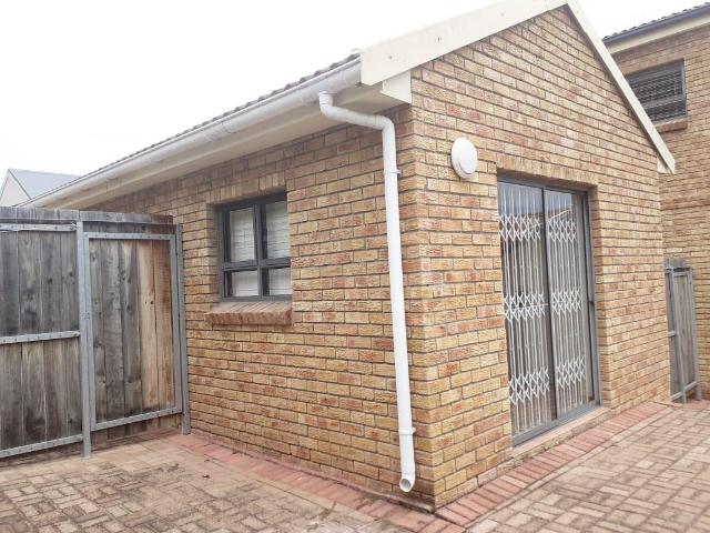Apartment for rent in Vosloorus, Gauteng