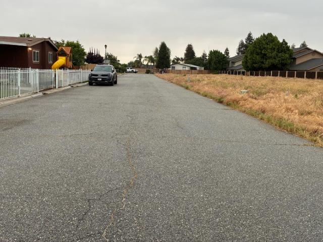 Land for sale in Wasco, California