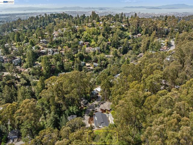 Land for sale in Oakland, California
