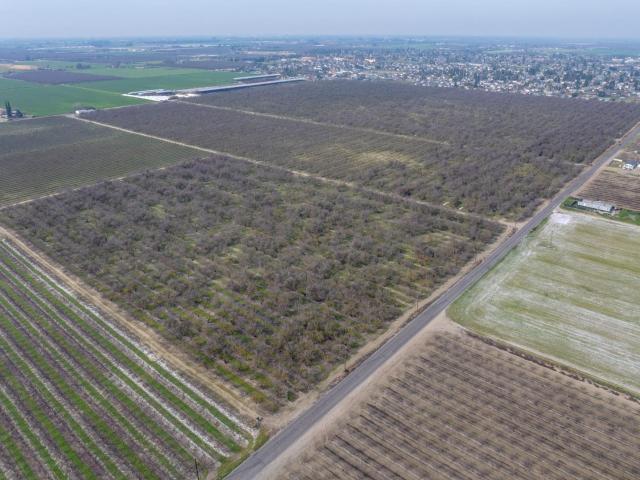 Land for sale in Delhi, California